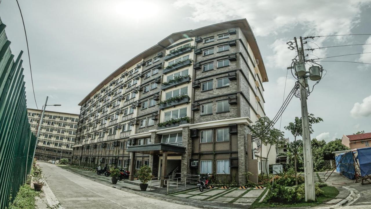Condo Unit In Camella Manors 바콜로드 외부 사진
