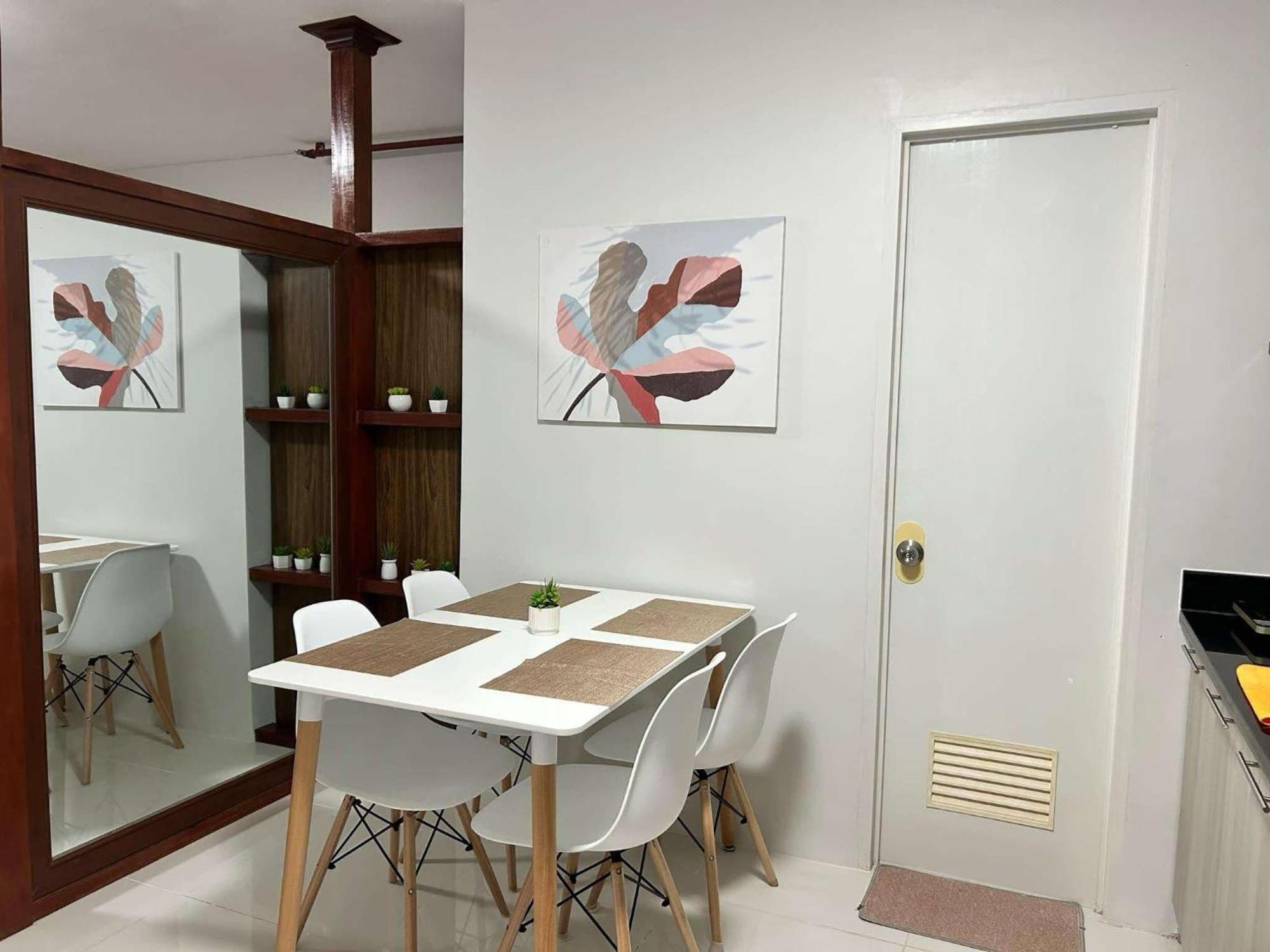 Condo Unit In Camella Manors 바콜로드 외부 사진