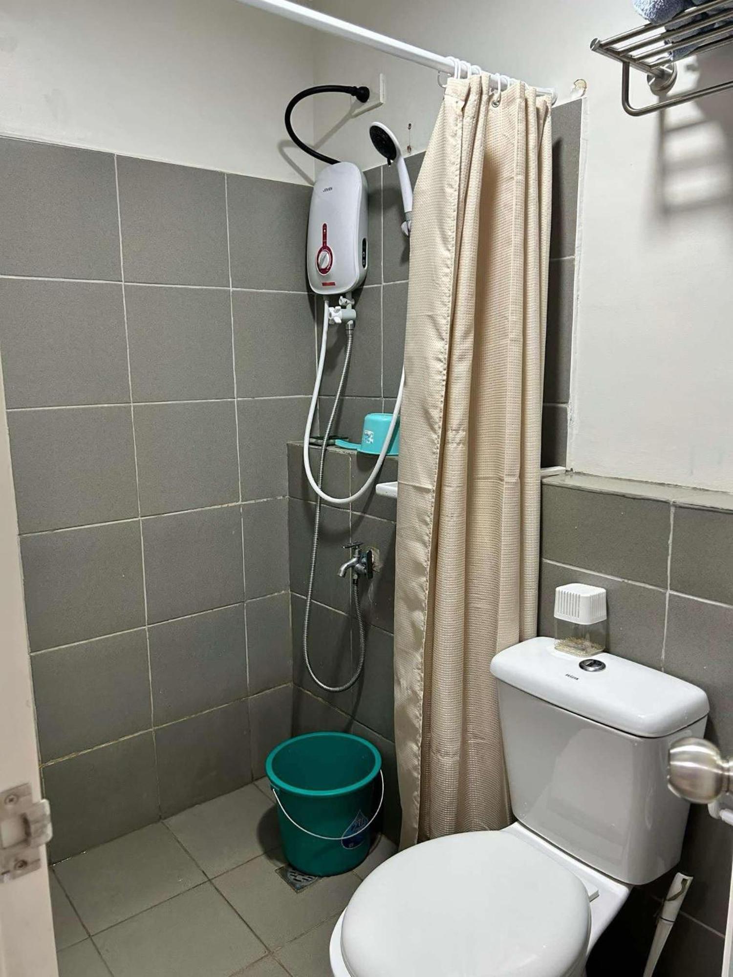Condo Unit In Camella Manors 바콜로드 외부 사진